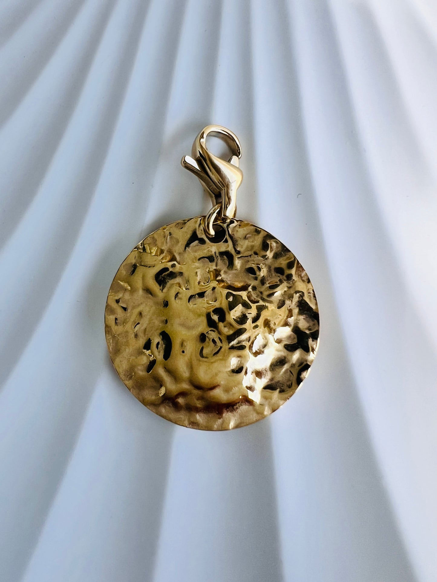 CHARM PAMPILLE