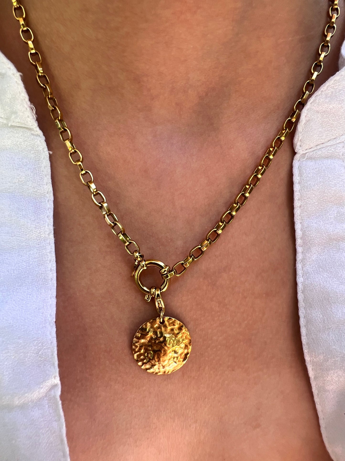 CHARM PAMPILLE