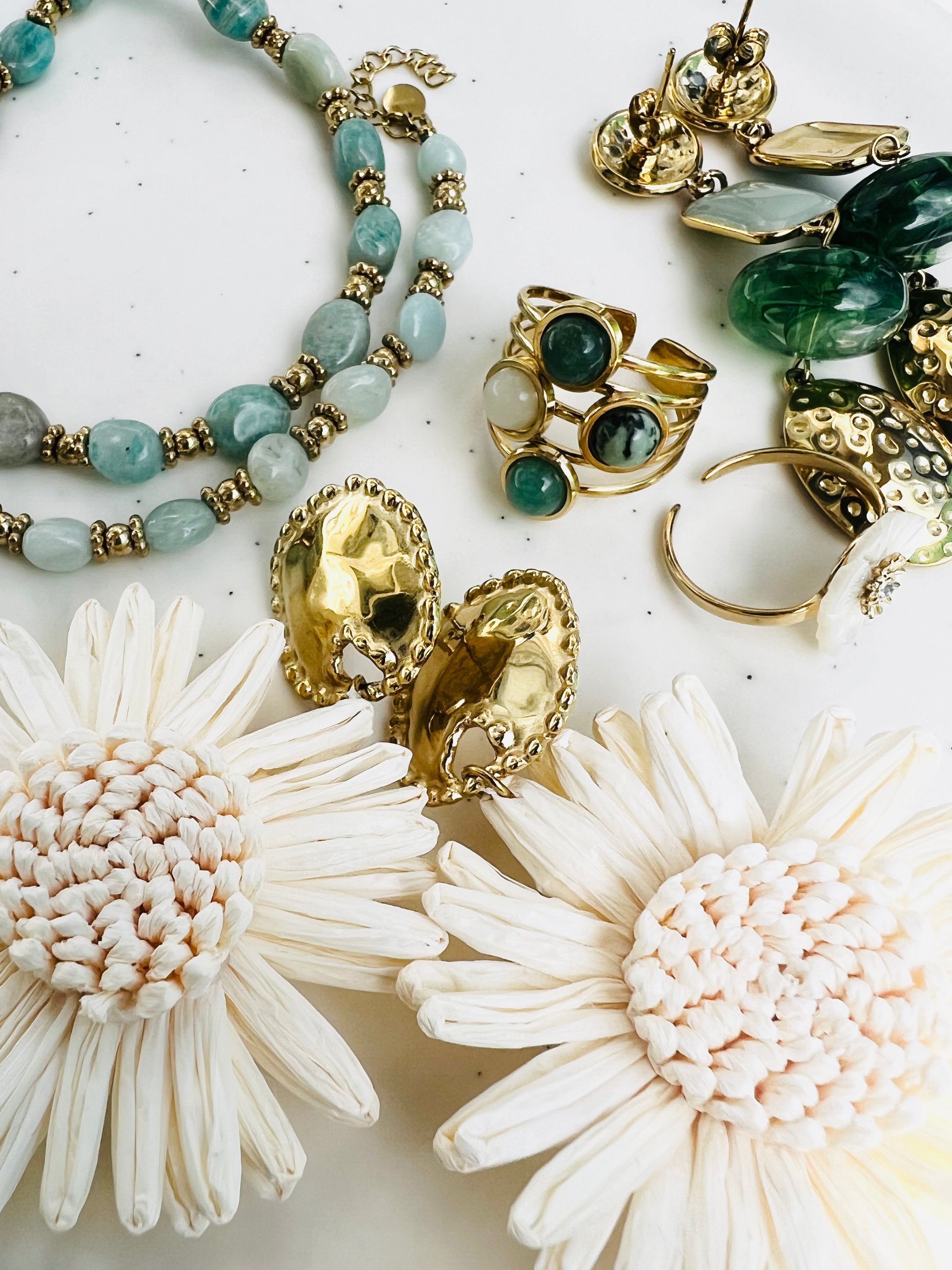 🌺 Les nouveautés Aylanis : une ode à la douceur florale, à la lumière de la nacre et à l’esprit bord de mer 🌊 - Aylanis