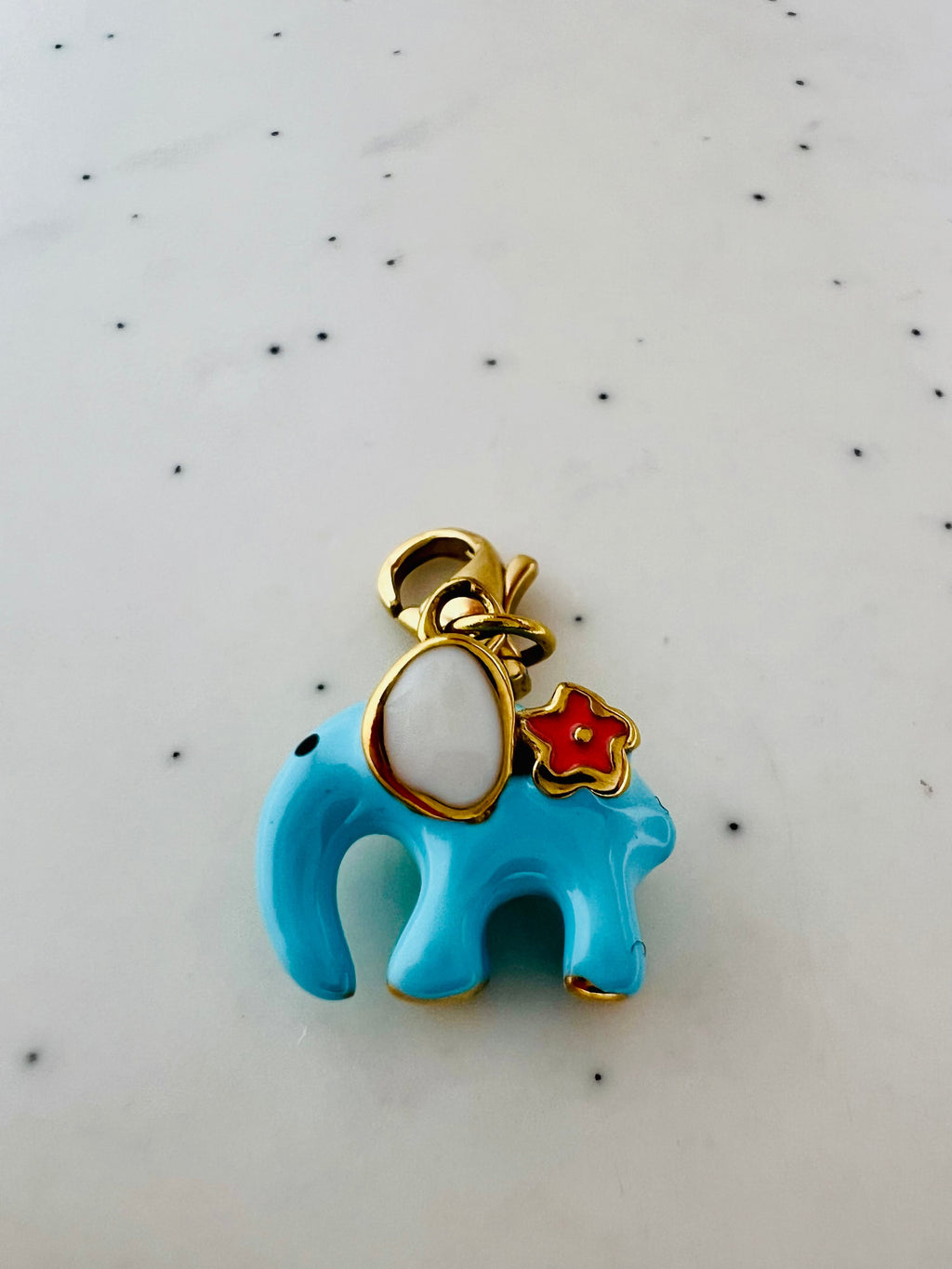 CHARM ÉLÉPHANT AYLANIS